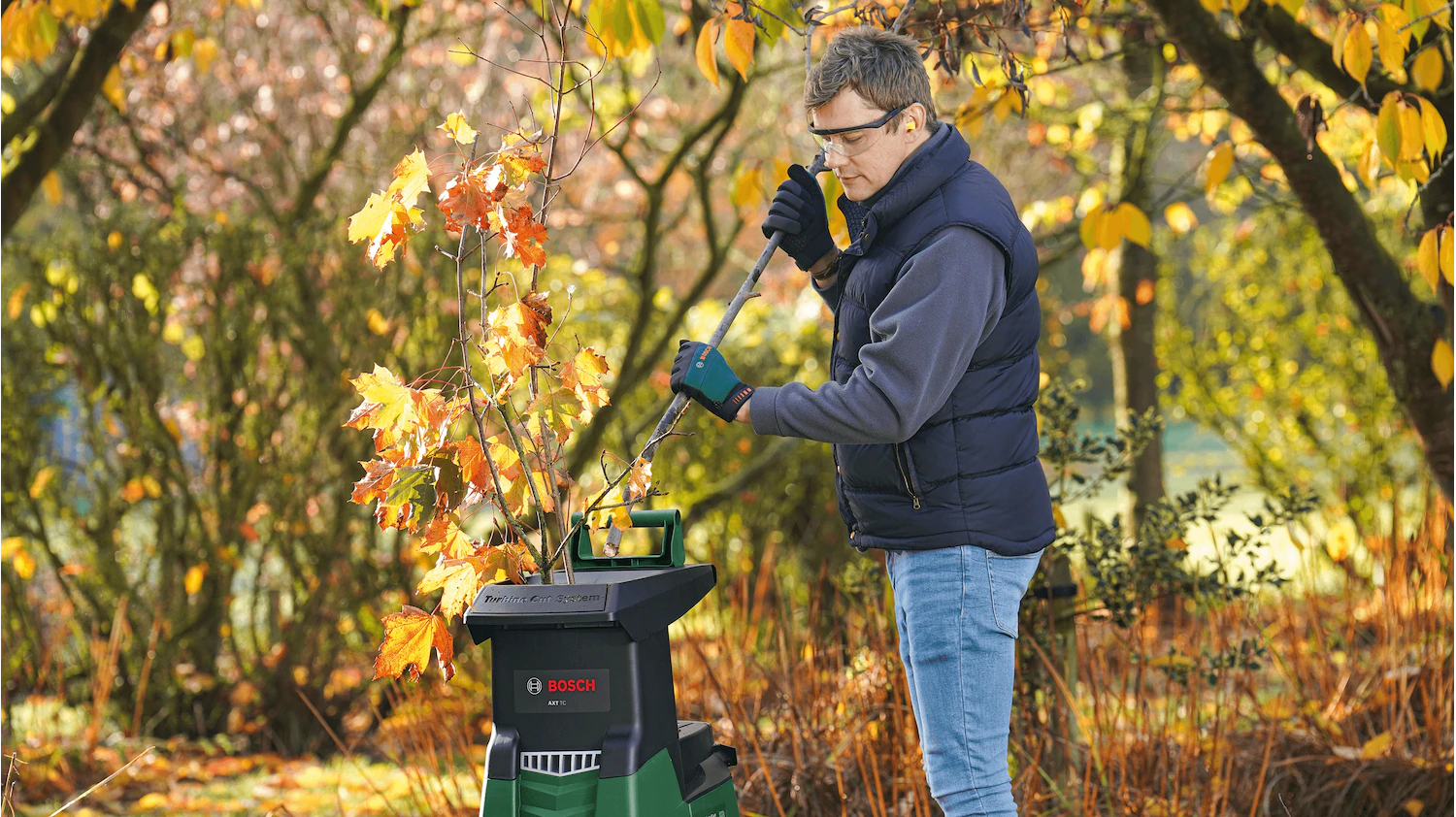 Bosch AXT 25 TC – Elektrische hakselaar – Opvangbak van 53 liter
