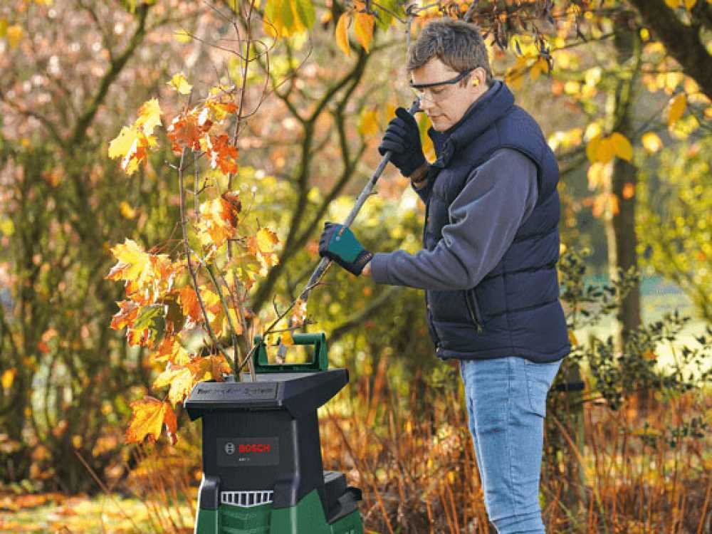 Bosch AXT 25 TC – Trituradora de papel eléctrica – Depósito de recogida de 53 litros