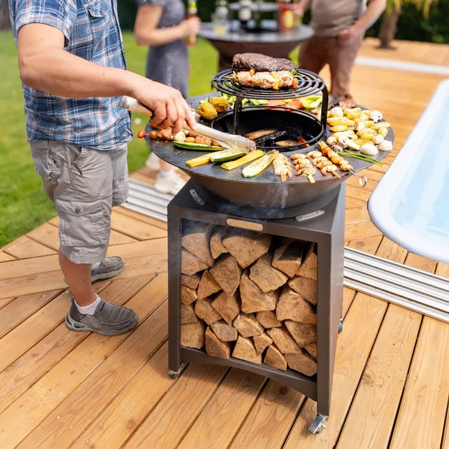 FIESTA: chimenea alta con placa de acero extraíble y rejilla para barbacoa, placa para barbacoa de exterior, Ø 75 cm